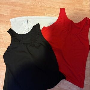 Red, Black, and White Sleeveless Tops Size 4XL